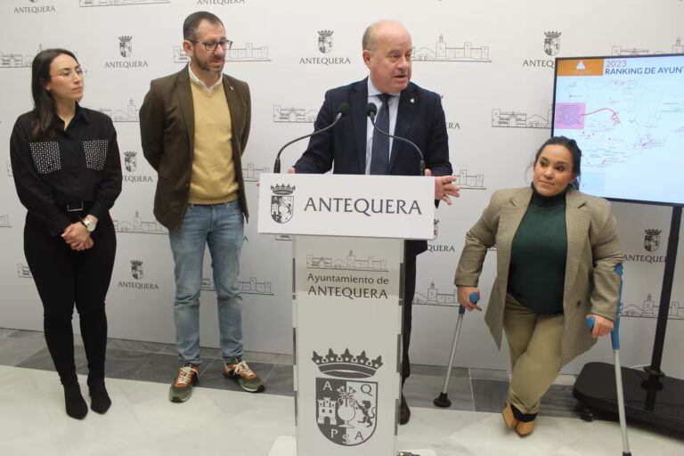 Antequera, entre los 21 ayuntamientos que alcanzaron la excelencia en inversión social durante el ejercicio 2023