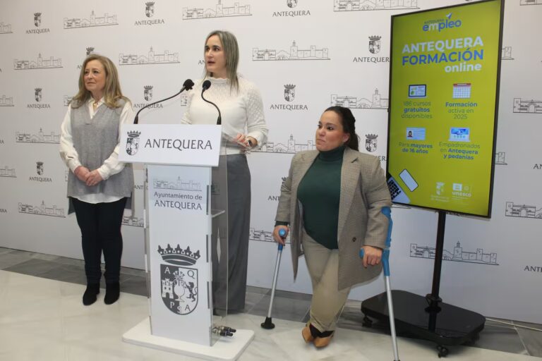 El Ayuntamiento habilita la plataforma ‘Antequera Formación Online’