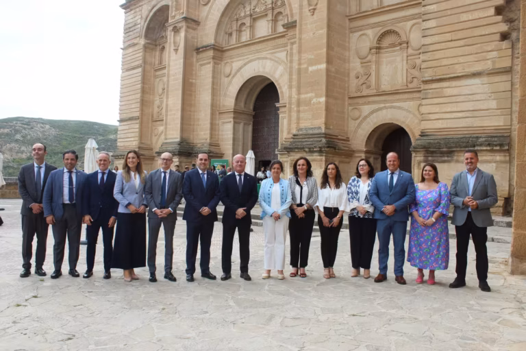 Antequera acoge la entrega de los Planes Municipales contra el Cambio Climático por parte de la Junta de Andalucía
