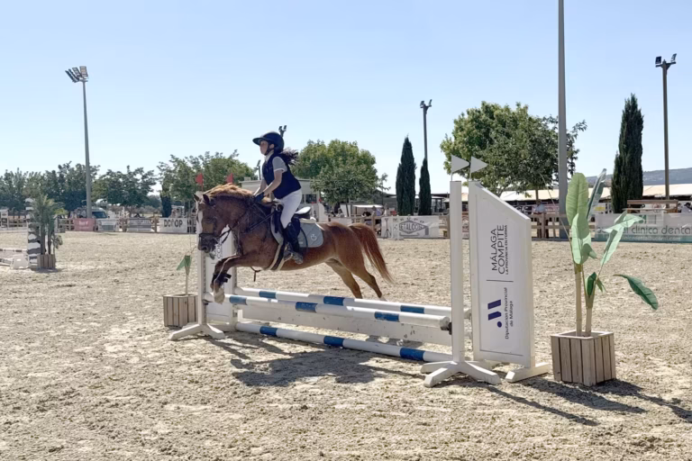 La Primavera Hípica en Antequera cierra con el Campeonato de Andalucía de Salto de Ponis y el Trofeo Poni Club