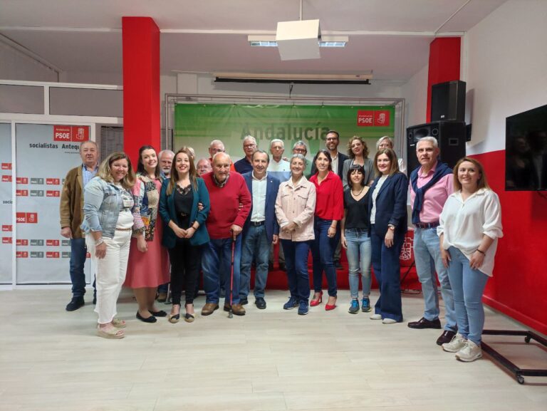 Ruiz Espejo da un paso al frente y se convierte en secretario general del PSOE de Antequera