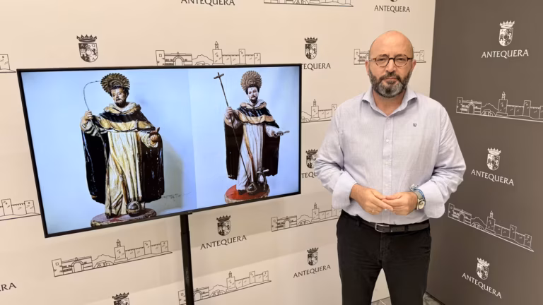El Área de Patrimonio Histórico de Antequera restaura una escultura de Santo Domingo de Guzmán