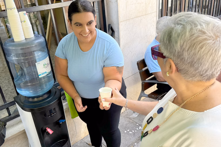 Se activa la Campaña de Hidratación con dispensadores de agua en puntos clave de Antequera por parte del Ayuntamiento