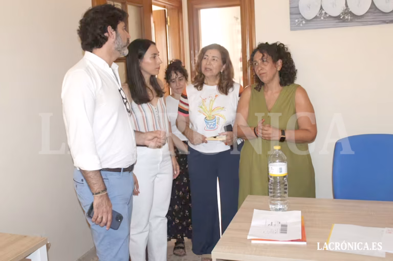 La Diputación de Málaga destina 20.000 a dotar de mobiliario una casa en Antequera para acogida temporal de mujeres con hijos menores a cargo