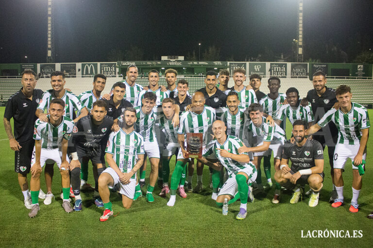 El Antequera CF se impone en el Trofeo Ciudad del Torcal con un gol de Luis Rivas (1-0)