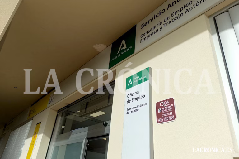 Sexto mes de bajada consecutiva del desempleo en Antequera, que sigue en niveles de finales del 2008