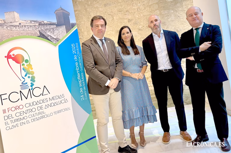 Antequera, referente del turismo cultural en el III Foro de Ciudades Medias del Centro de Andalucía