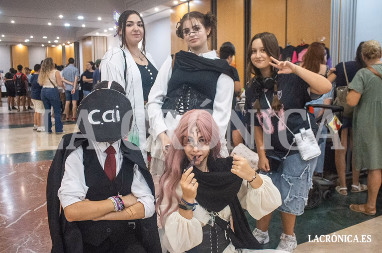 El IV Manga Weekend triunfa en Antequera con cientos de visitantes