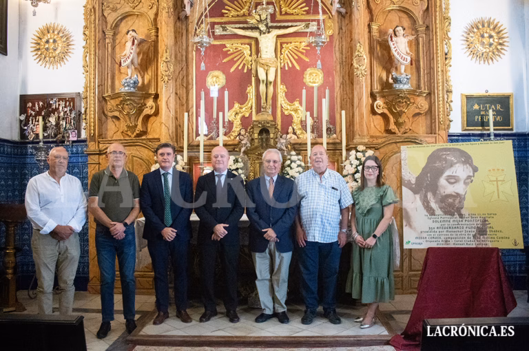 La Hermandad del Santísimo Cristo de la Salud y de las Aguas conmemora el 350º aniversario de su fundación con una solemne misa pontificial
