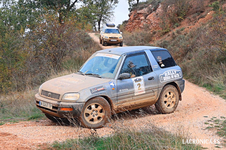 El XI Spain Classic Raid llena de motor y nostalgia el Paseo Real de Antequera este sábado