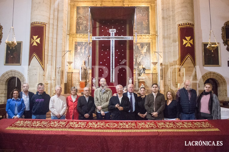 Se pone en valor un dosel del Señor de la Salud y de las Aguas, Patrón de Antequera, con unos 200 años de antigüedad