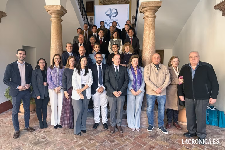 La Confederación de Empresarios de Málaga arropa el 40º aniversario de ACIA en Antequera