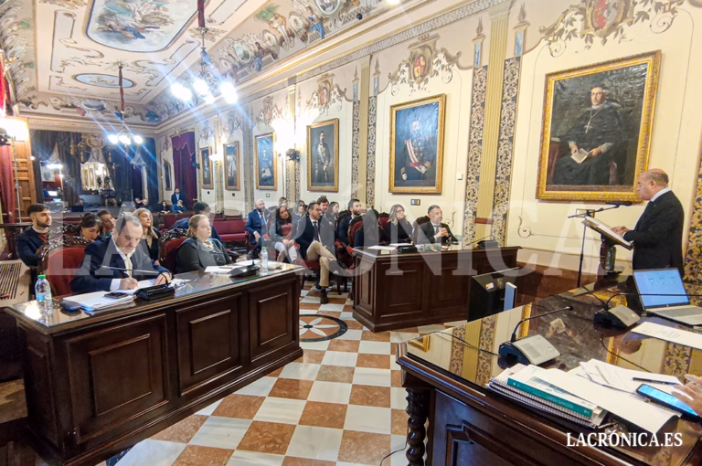 Los grupos políticos de Antequera rinden cuentas y debaten sobre el estado actual de la ciudad