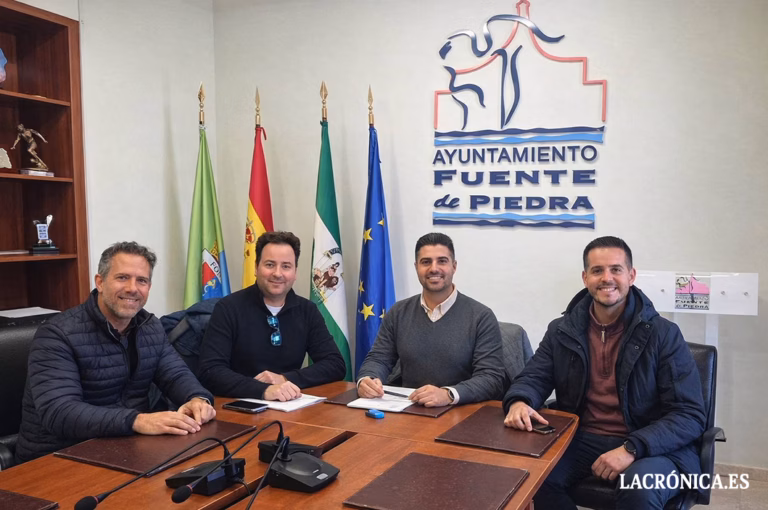 El ayuntamiento adjudica la instalación de placas fotovoltaicas en la ETAP de Fuente de Piedra