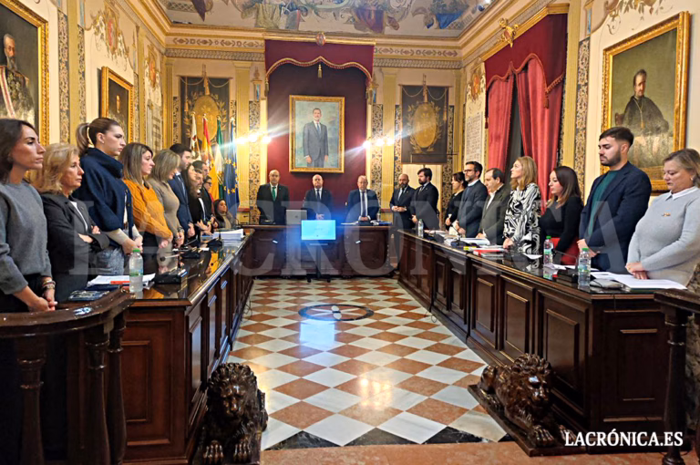 El Ayuntamiento de Antequera acuerda en Pleno solicitar de forma unánime al Gobierno la cesión del tramo de la A-7282 para su arreglo