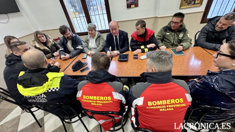El alcalde de Antequera anuncia el inminente desbordamiento del río Guadalhorce a su paso por Bobadilla