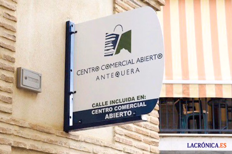 La Junta de Andalucía renueva el reconocimiento de Centro Comercial Abierto a Antequera