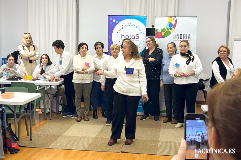 Más de 40 mayores del Valle de Abdalajís se suman a un proyecto pionero para preservar el saber rural a través de la tecnología