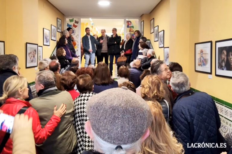 AFA inaugura en el CEPER ‘Ignacio de Toledo’ la exposición fotográfica “Rostros y momentos” de Manolo Torres