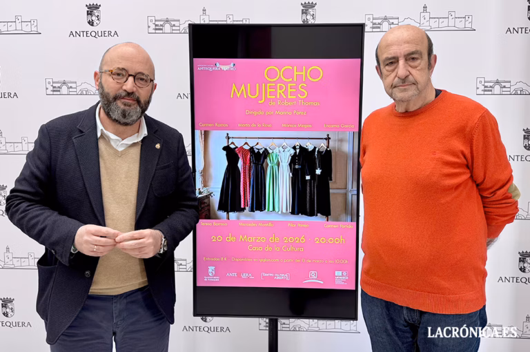 La representación teatral ‘Ocho mujeres’ marca el regreso de las artes escénicas a la Casa de la Cultura de Antequera