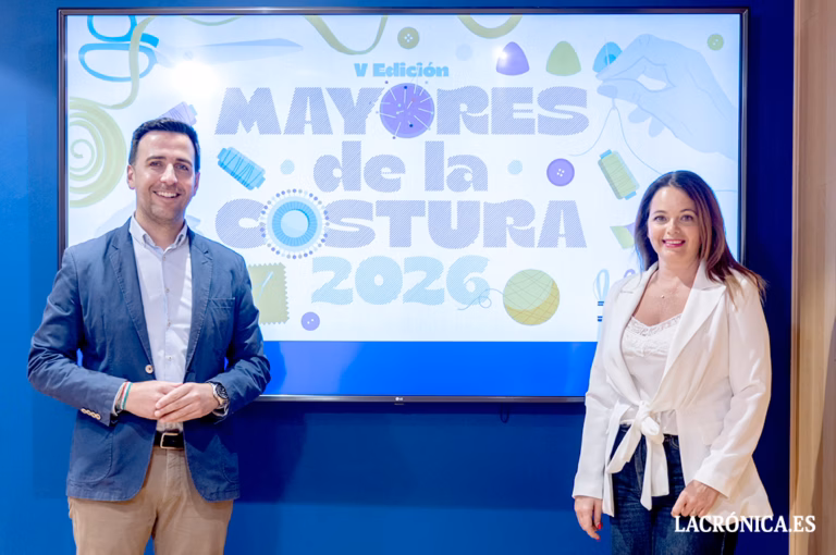 Casabermeja, Mollina y Villanueva de Tapia se suman a ‘Mayores de la Costura’ para recuperar la tradición a través de la moda
