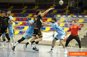 El Cangas, equipo de Asobal, deja fuera de la Copa del Rey a un BM Los Dólmenes que peleó por dar la sorpresa (30-32)
