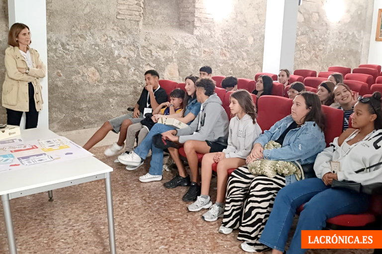 Jóvenes de Archidona proponen un voluntariado ambiental y mejoras para el Parque de la Estación Salinas